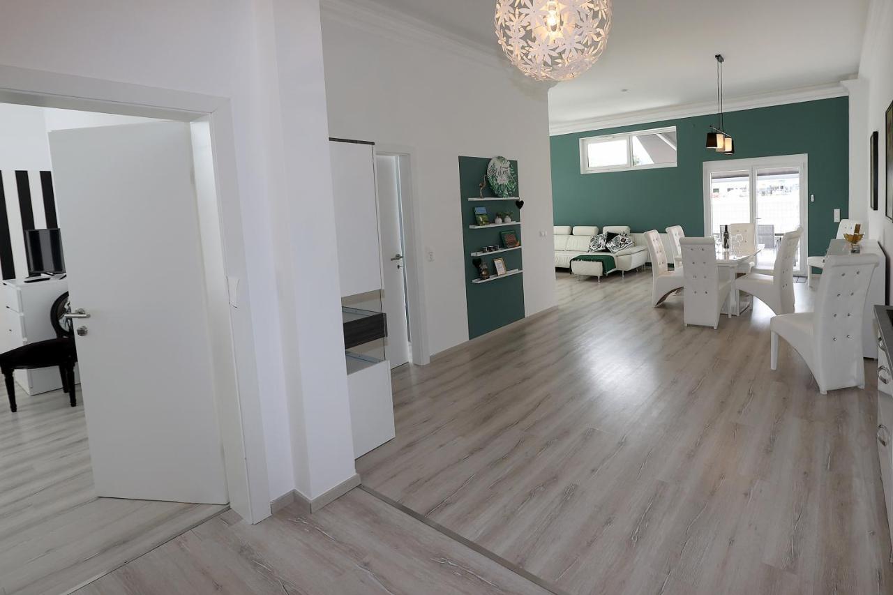 Exklusive Fw Mit 3 Sz Und Grosser Terrasse Gratkorn Extérieur photo