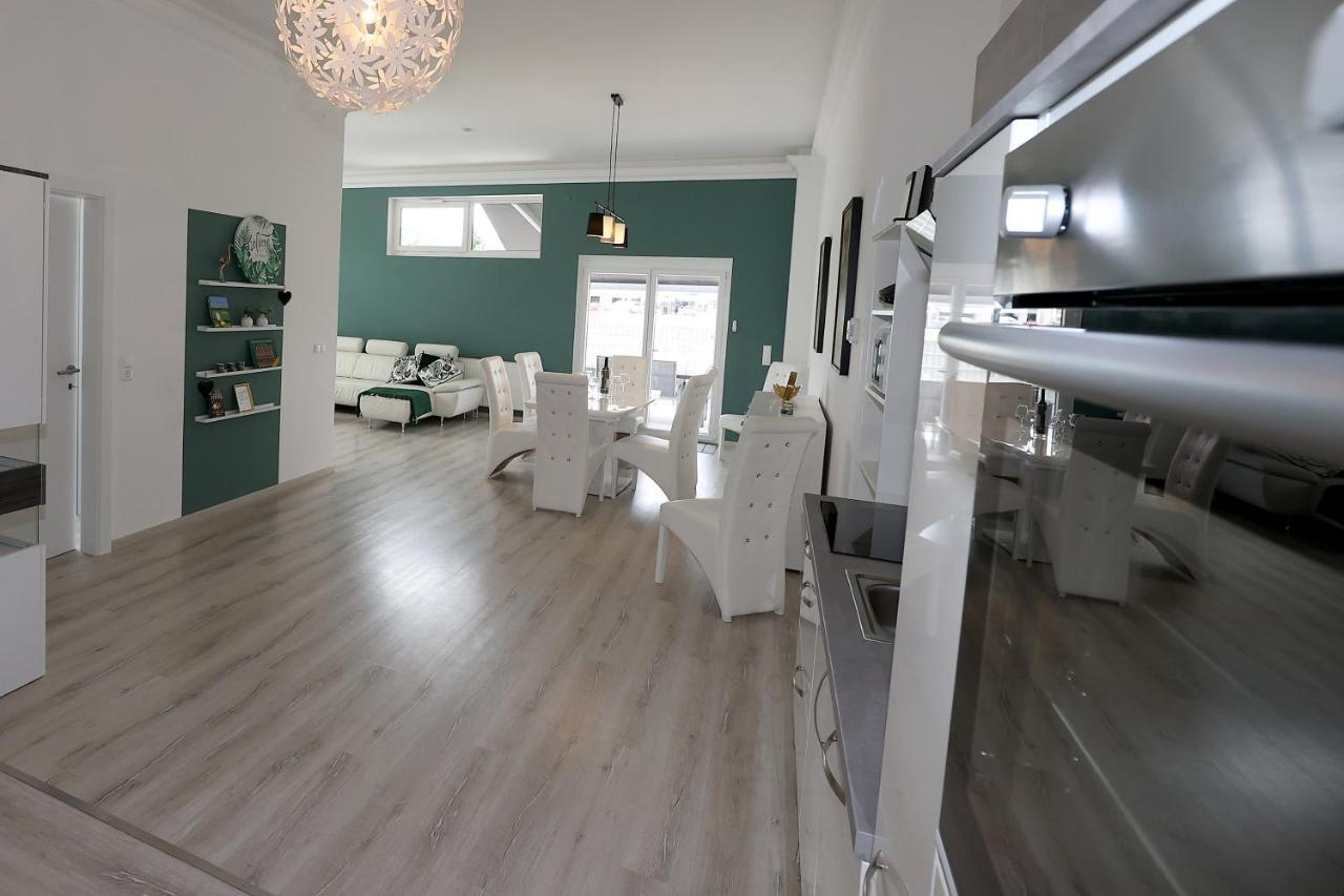 Exklusive Fw Mit 3 Sz Und Grosser Terrasse Gratkorn Extérieur photo